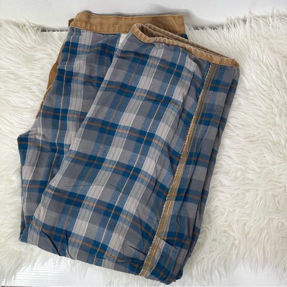 Carhartt Men’s Flannel-Lined Utility Work Pant Size 42 - Picture 2 of 8